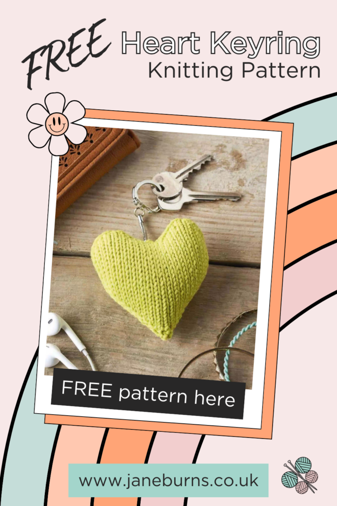 key to my heart keyring knitting pattern, green knitted and stuffed heart attached to a keyring jane burns pinterest pin